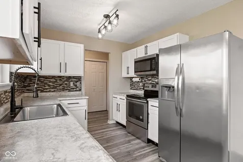 6622 Townsend Way Indianapolis IN 46268