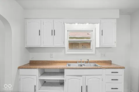 609 Binford Street Crawfordsville IN 47933