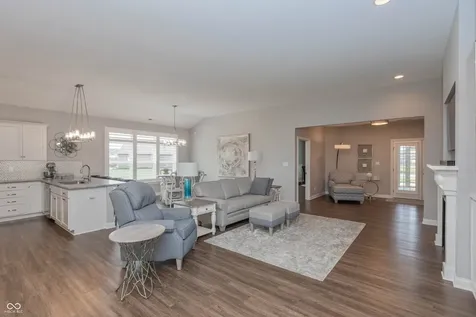 2899 Grandview Lane Greenwood IN 46143