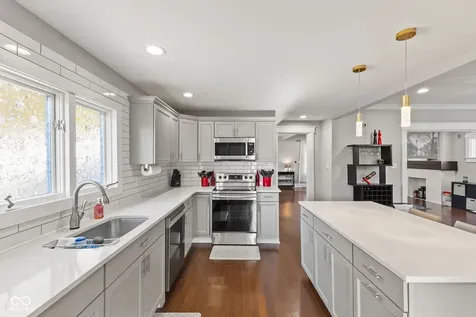 131 E 36th Street Indianapolis IN 46205