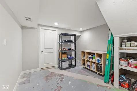 131 E 36th Street Indianapolis IN 46205