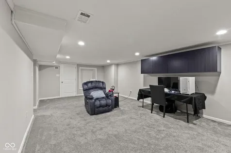 131 E 36th Street Indianapolis IN 46205
