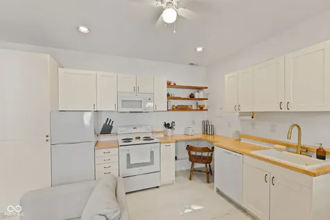 131 E 36th Street Indianapolis IN 46205