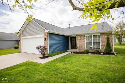 6735 W Odessa Way Mccordsville IN 46055
