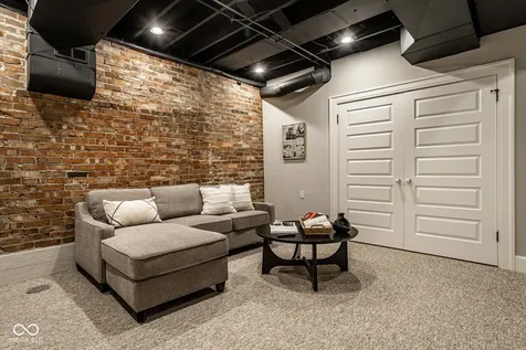 4151 N Pennsylvania Street Indianapolis IN 46205