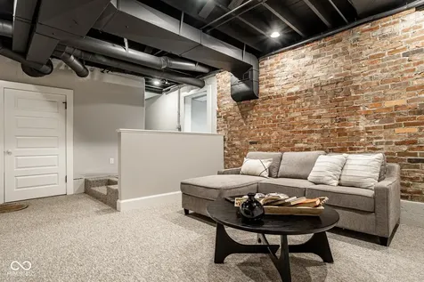 4151 N Pennsylvania Street Indianapolis IN 46205