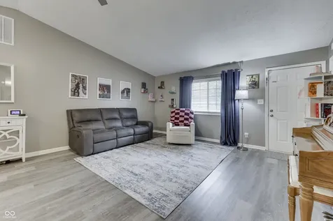 3460 Pleasant Creek Drive Indianapolis IN 46227