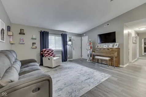 3460 Pleasant Creek Drive Indianapolis IN 46227