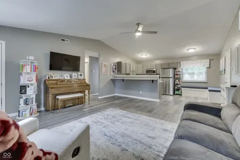 3460 Pleasant Creek Drive Indianapolis IN 46227