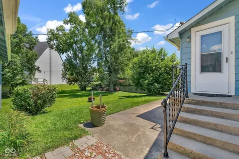 921 Walnut Street Franklin IN 46131
