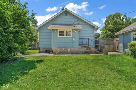 921 Walnut Street Franklin IN 46131