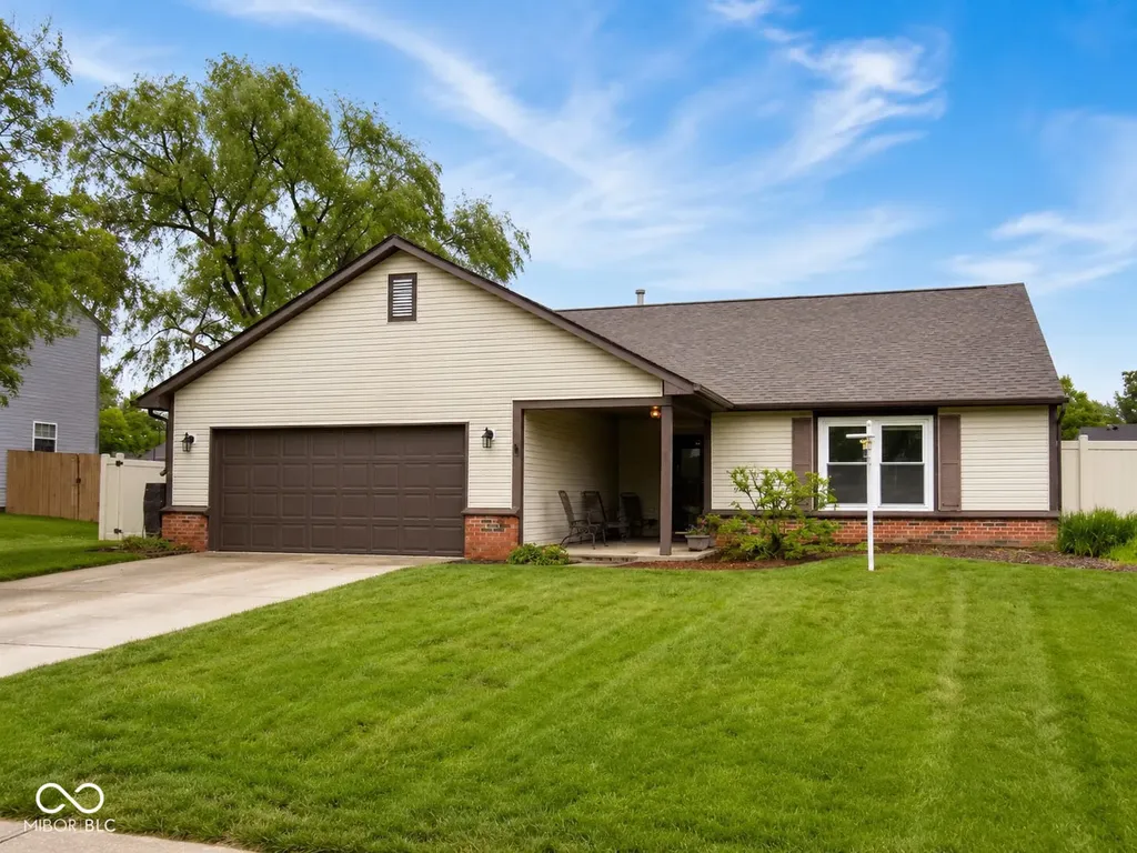 206 E Delaware Street Fortville IN 46040