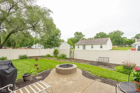 206 E Delaware Street Fortville IN 46040