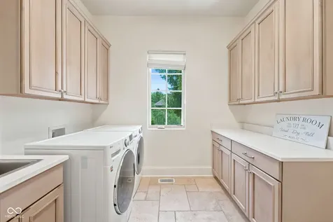 15479 Hidden Oaks Lane Carmel IN 46033