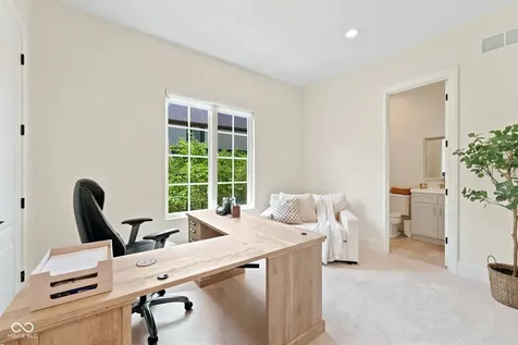 15479 Hidden Oaks Lane Carmel IN 46033
