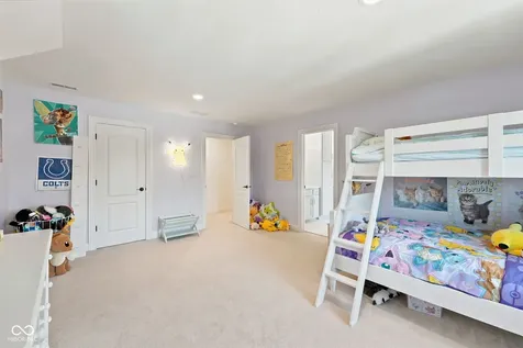15479 Hidden Oaks Lane Carmel IN 46033