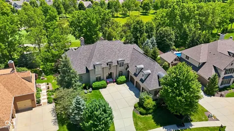 15479 Hidden Oaks Lane Carmel IN 46033