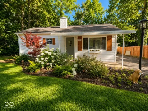 1905 E 75th Street Indianapolis IN 46240