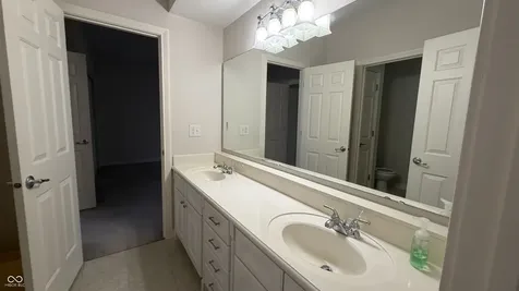3268 W Hawthorne Drive W Carmel IN 46033