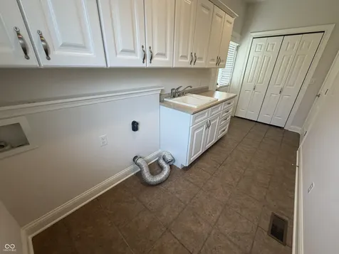 3268 W Hawthorne Drive W Carmel IN 46033