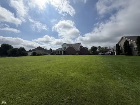 3268 W Hawthorne Drive W Carmel IN 46033