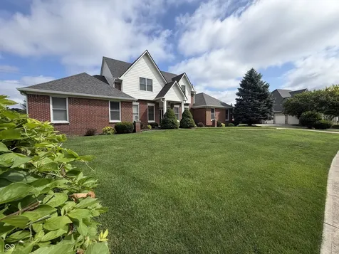 3268 W Hawthorne Drive W Carmel IN 46033