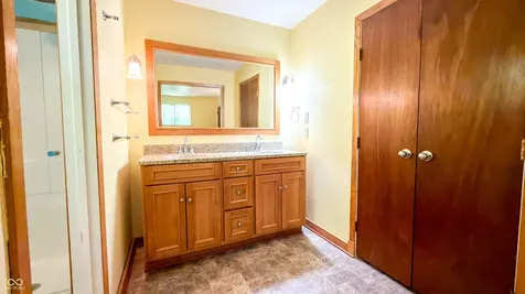 1421 Annandale Drive Nashville IN 47448