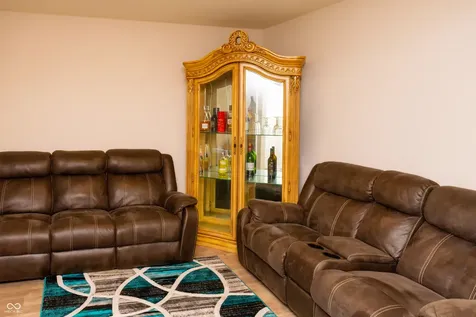 6248 Basden Drive Indianapolis IN 46221