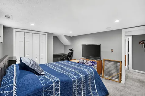 1145 W 35th Indianapolis IN 46208