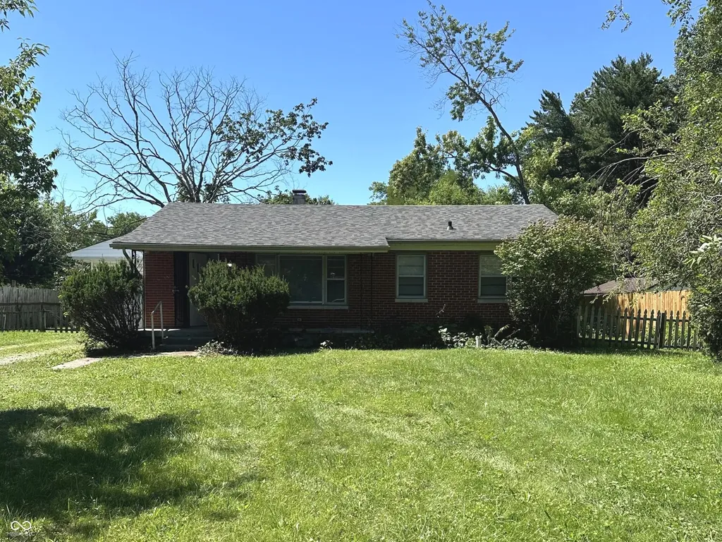2107 W Coil Street Indianapolis IN 46260
