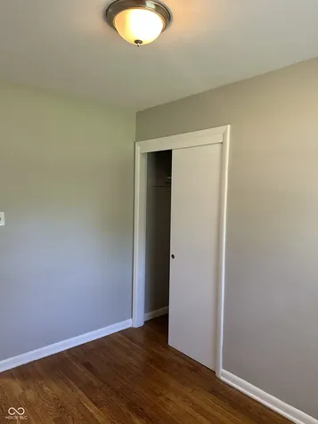 2107 W Coil Street Indianapolis IN 46260