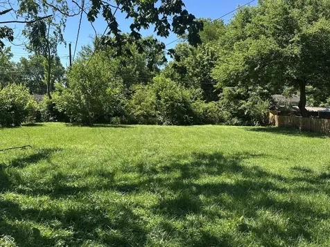 2107 W Coil Street Indianapolis IN 46260