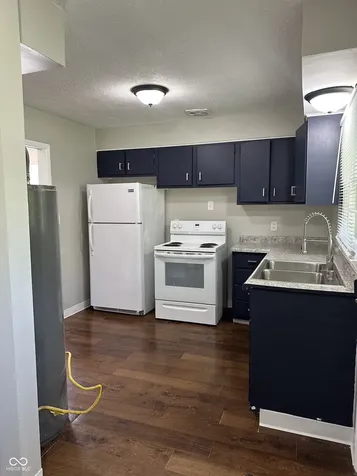 2107 W Coil Street Indianapolis IN 46260