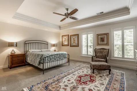 121 Wakefield Way Zionsville IN 46077