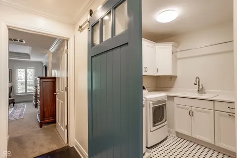 121 Wakefield Way Zionsville IN 46077