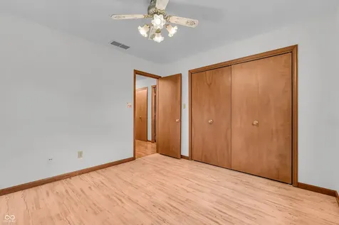 1432 Holiday Lane E Brownsburg IN 46112