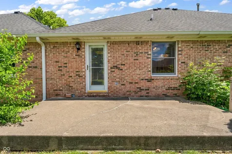 1432 Holiday Lane E Brownsburg IN 46112