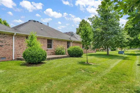 1432 Holiday Lane E Brownsburg IN 46112
