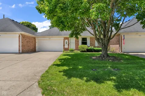 1432 Holiday Lane E Brownsburg IN 46112