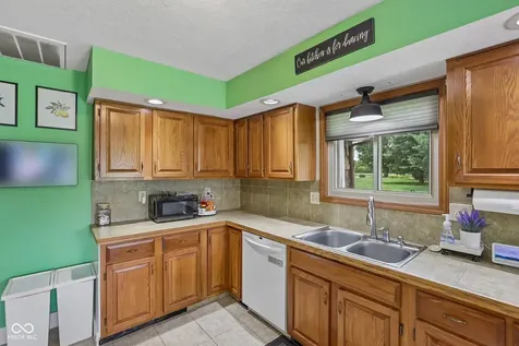 149 E County Road 180 N Frankfort IN 46041