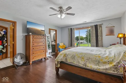 149 E County Road 180 N Frankfort IN 46041