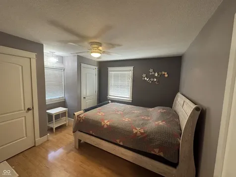 2216 Newton Street Columbus IN 47201