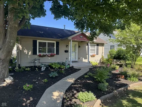 2216 Newton Street Columbus IN 47201
