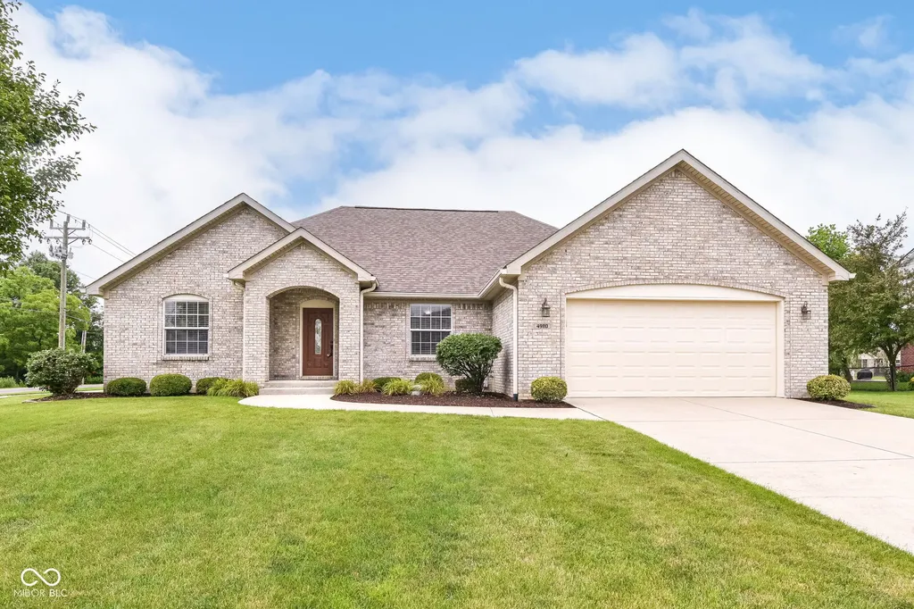 4980 W Cedar Creek Place New Palestine IN 46163