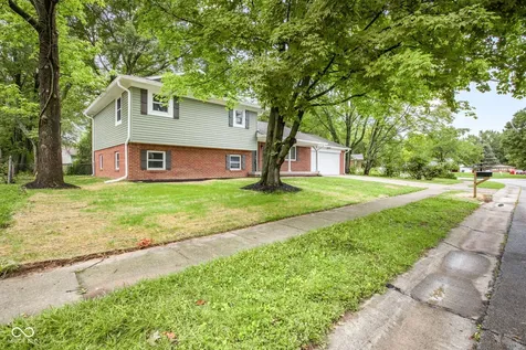 8006 Ridgegate East Drive Indianapolis IN 46268