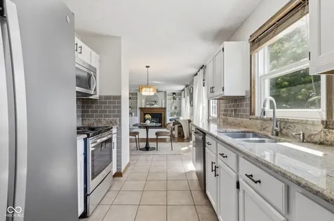 8897 Tanner Drive Fishers IN 46038