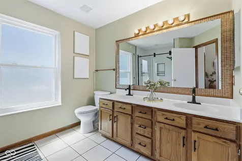 8897 Tanner Drive Fishers IN 46038