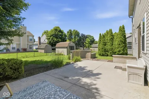 8897 Tanner Drive Fishers IN 46038