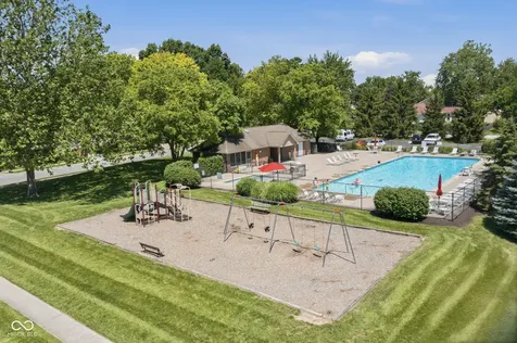 8897 Tanner Drive Fishers IN 46038