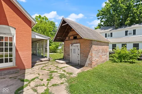 300 W Howard Street Crothersville IN 47229